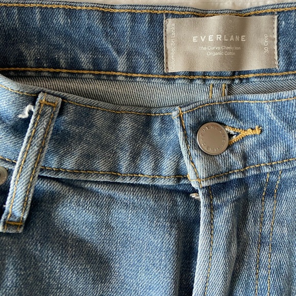 Everlane Curvy Original Cheeky Jean - Picture 6 of 7